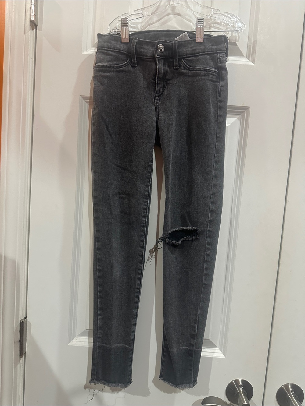 NWOT Kids Black High-Rise Distressed Skinny Jeans size 10